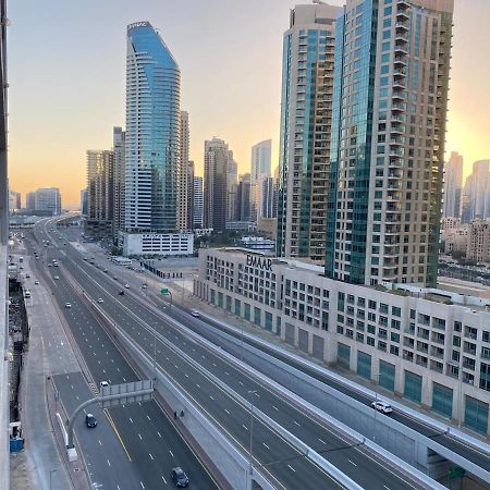 Urban Getaway Dubai Downtown Appartement Buitenkant foto