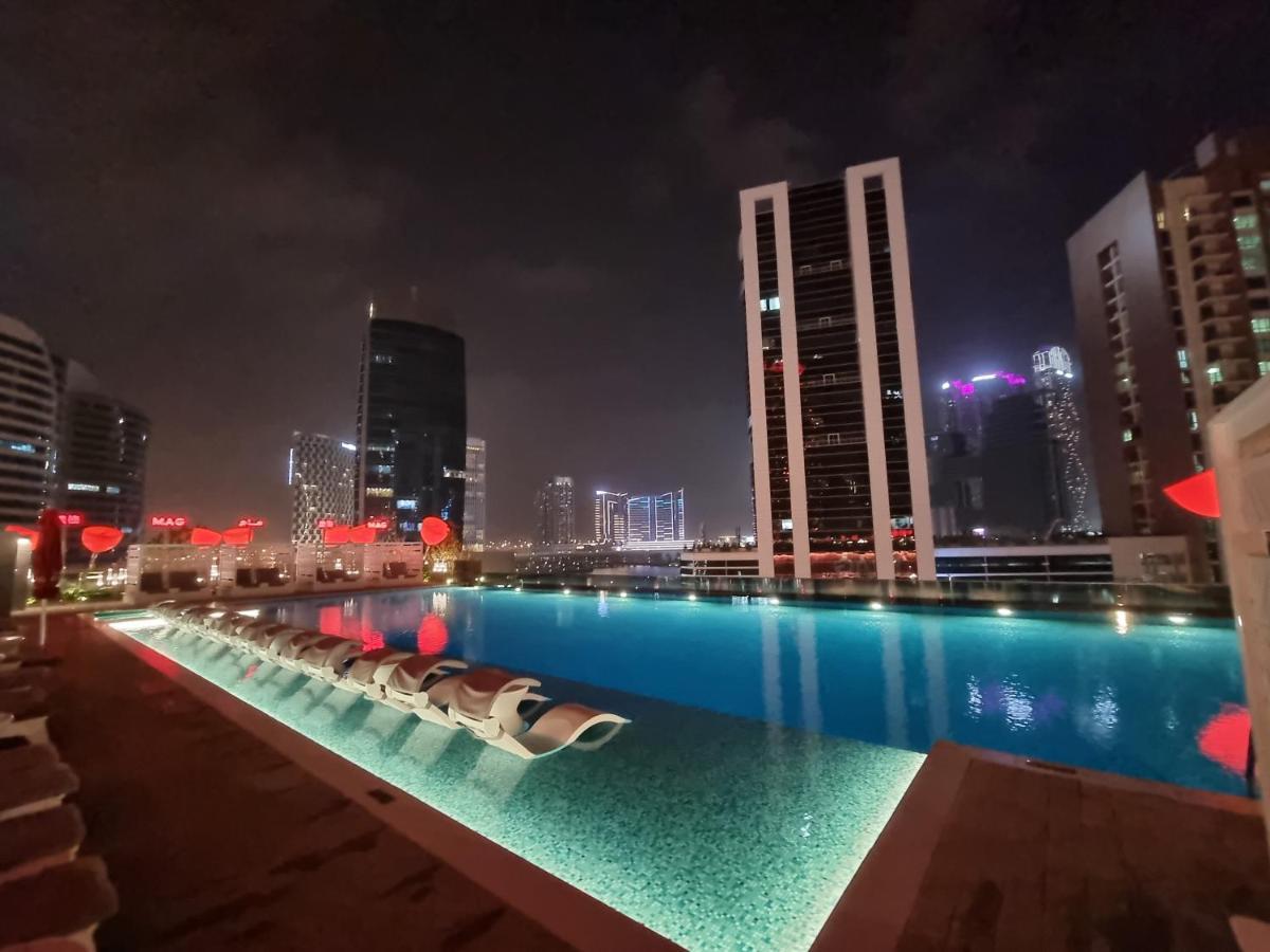 Urban Getaway Dubai Downtown Appartement Buitenkant foto